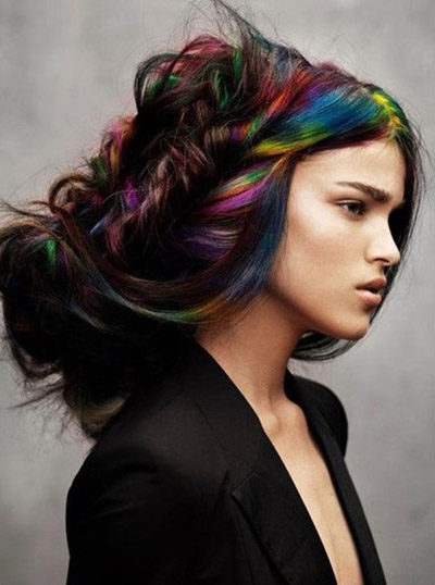 Colorare su capelli scuri