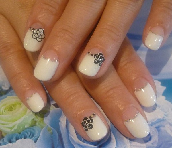 Che manicure fare a scuola il 1 ° settembre, una foto. Idee manicure per Knowledge Day per studenti di 9 e 11 gradi
