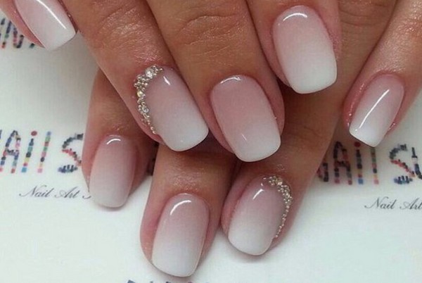 Che manicure fare a scuola il 1 ° settembre, una foto. Idee manicure per Knowledge Day per studenti di 9 e 11 gradi