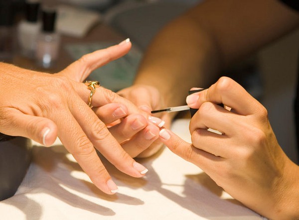 Che manicure fare a scuola il 1 ° settembre, una foto. Idee manicure per Knowledge Day per studenti di 9 e 11 gradi