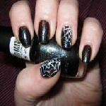 Manicure: disegni sulle unghie con un ago