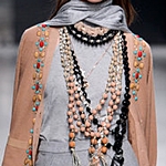 Le cose alla moda nella stagione autunno-inverno 2013-2014: foto dei modelli più alla moda di abbigliamento femminile