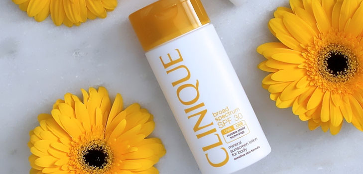 Protezione invisibile: agenti abbronzanti Clinique Mineral Sunscreen