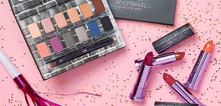 Niente di più superfluo: una raccolta universale di trucco Urban Decay Nocturnal 2017