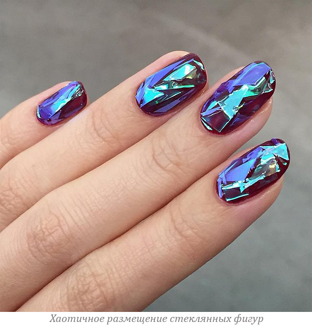 Manicure di vetro di tendenza