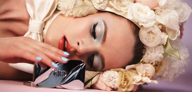 Trucco festivo per l'8 marzo