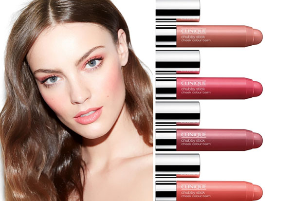 Collegare e conquistare: TOP-3 strumenti di trucco universale