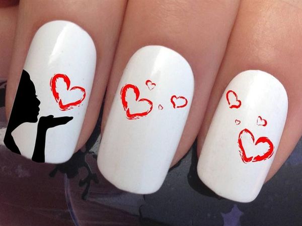Vanilla per sempre: una dolce manicure per coloro che sono pazzi della primavera