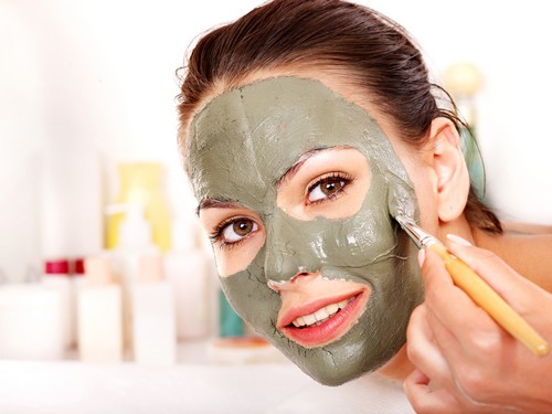 Maschera invernale con olio d'oliva
