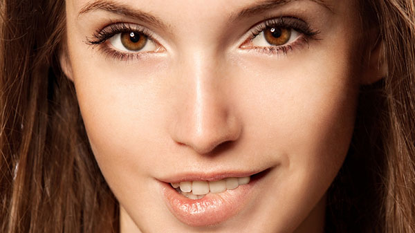 7 pose e gesti che funzionano senza fallo sugli uomini