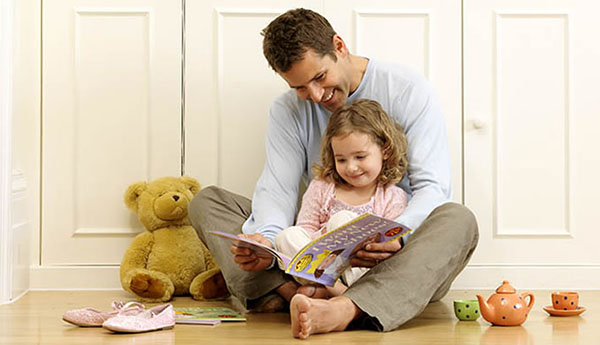 Come aiutare tuo marito a diventare un padre ideale? Ci sono idee!