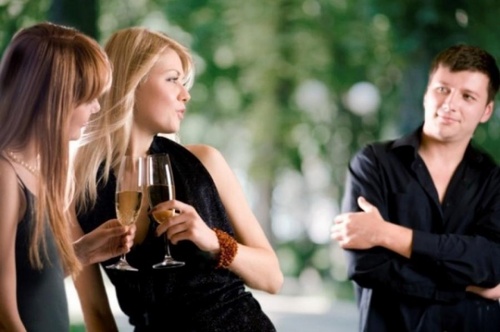 Come attirare l'attenzione su te stesso