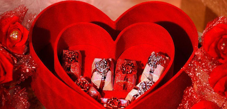 Che cosa dare una ragazza per San Valentino: idee per i regali