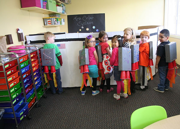 Cosmonautics Day a scuola