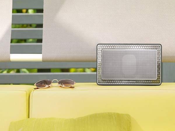 Unità di stile e tecnologia: colonna Bowers & Wilkins T7 Gold Edition