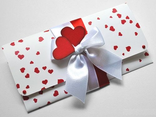Come donare soldi per un matrimonio in una busta
