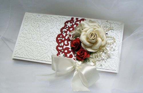 Come donare soldi per un matrimonio in una busta