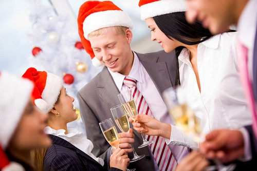 Come congratularmi con i tuoi colleghi per il nuovo anno 2016 - poesie, discorsi, congratulazioni