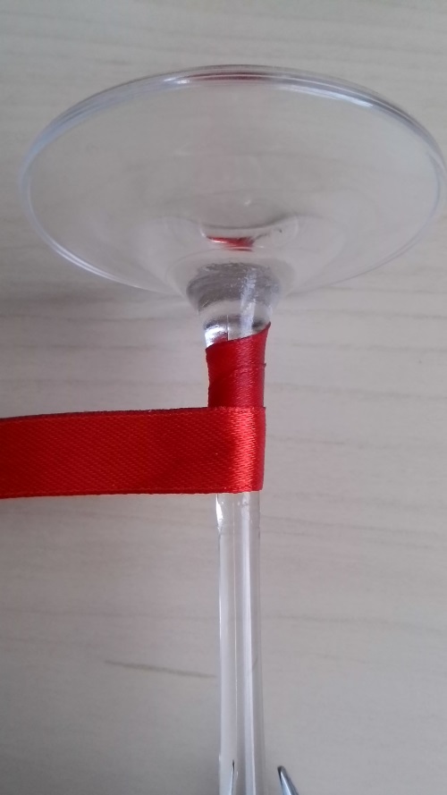 Decorazione di bicchieri di nozze