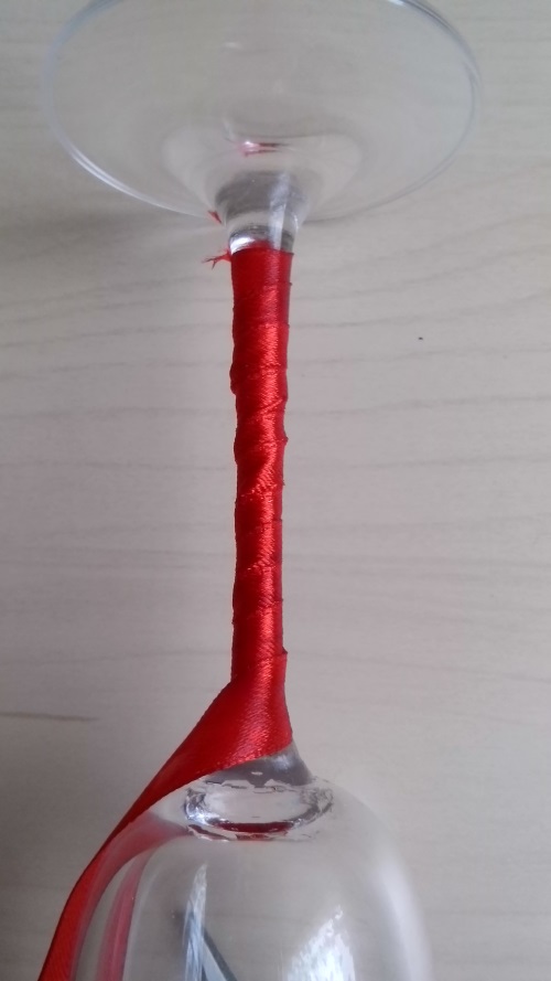 Decorazione di bicchieri di nozze
