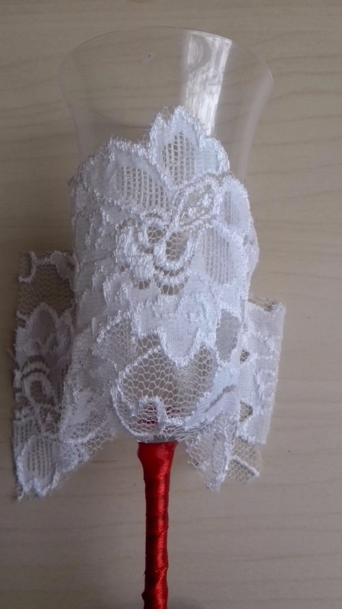 Decorazione di bicchieri di nozze