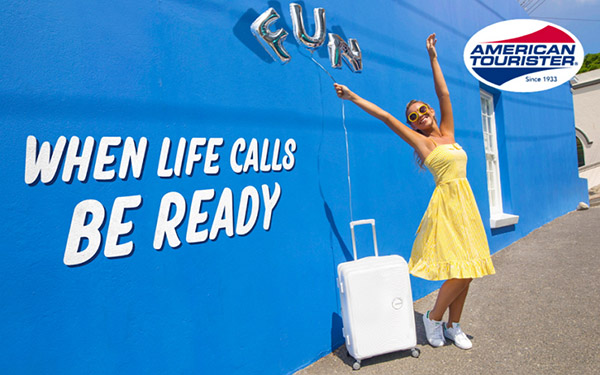 Estate on the road: valigie luminose American Tourister Soundbox