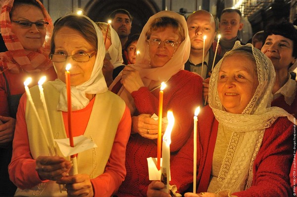 Pasqua - come è il servizio della chiesa, l'ordine di comportamento durante il servizio
