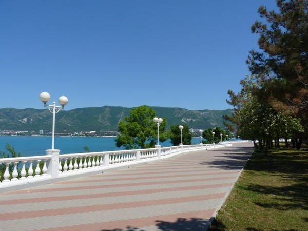 Che tempo è previsto a Gelendzhik nel giugno 2016. Previsioni del centro idrometeorologico