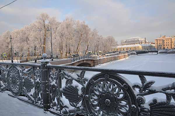 Il tempo a San Pietroburgo nel gennaio 2017 - all'inizio, a metà e alla fine del mese (per 14 giorni), previsioni dettagliate e accurate dal Centro Idrometeorologico