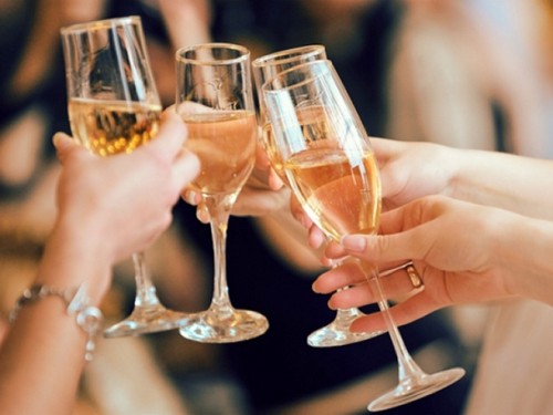 I toast più gay e divertenti in versi e in prosa