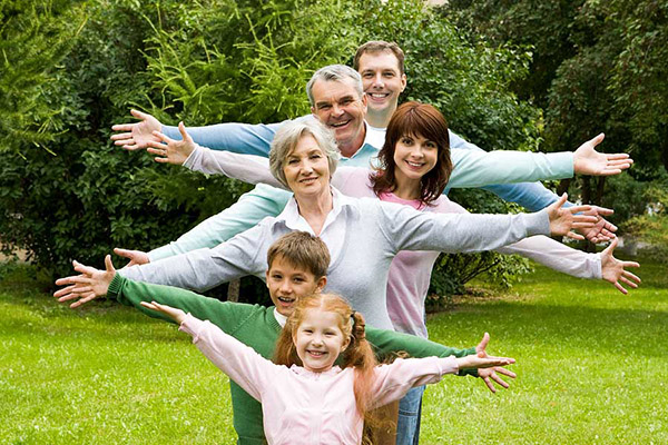 Diversi segni dello zodiaco nella vita familiare: chi è un uomo di famiglia dalle stelle