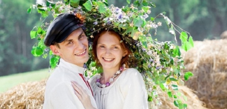 Tradizioni russe di matrimoni e matrimoni della sposa, rituali e costumi