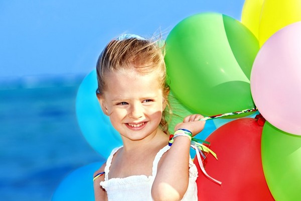 Idee per lo scenario per la Giornata dei bambini, così come il piano di classe per le vacanze del 1 ° giugno