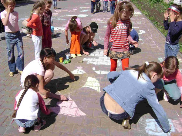 Idee per lo scenario per la Giornata dei bambini, così come il piano di classe per le vacanze del 1 ° giugno