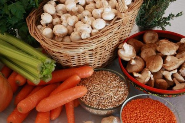 Che cosa è mangiare a digiuno a digiuno? Principi di base della nutrizione