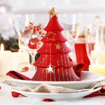 Decorazione di piatti festivi: preparazione per il nuovo anno Decorazione di piatti festivi: preparazione per il nuovo anno