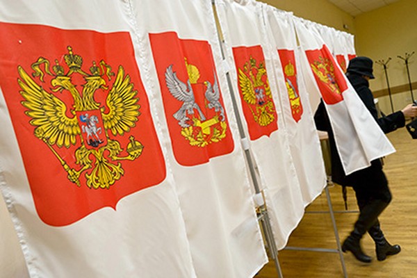 Per chi votare nelle elezioni del 18 settembre 2016 in Russia ad eccezione della Russia Unita. Candidati di cognomi da Mosca e San Pietroburgo