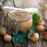 Cosa cucinare con uva spina per l'inverno