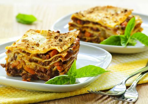 Deliziosa e veloce cena festiva il 23 febbraio, lasagna ai funghi