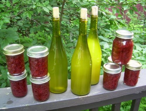 Vino fatto in casa con marmellata di mele