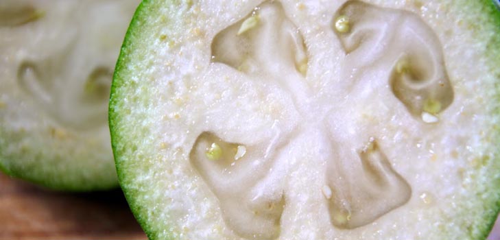 Feijoa con zucchero, le migliori ricette con le foto