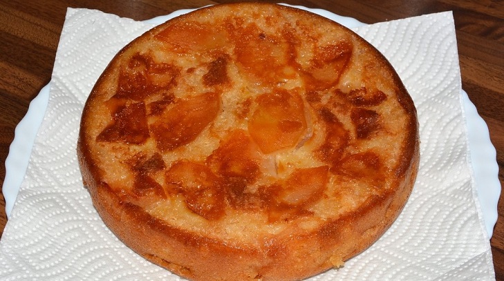Foto della ricetta della torta di mele in multivarca