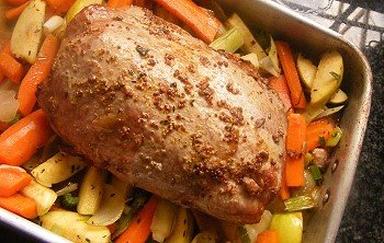 Come cuocere un collo di maiale in un forno Immagine di una ricetta di un maiale al forno nel forno