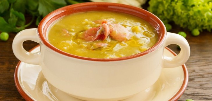 Porridge di piselli in un multivarque - le migliori ricette con una foto