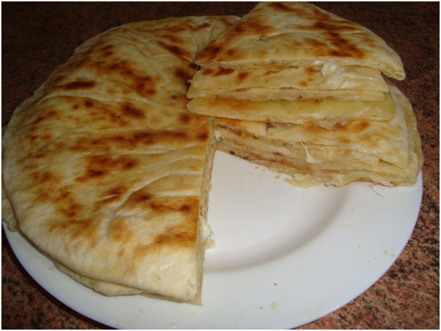 un sacco di khachapuri