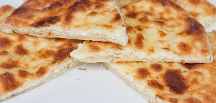 Khachapuri con formaggio