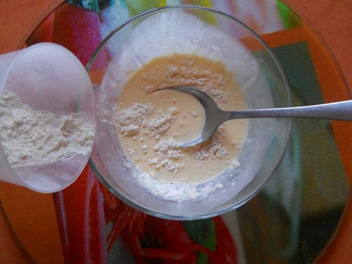 Maiale in una salsa cremosa in un multivarch