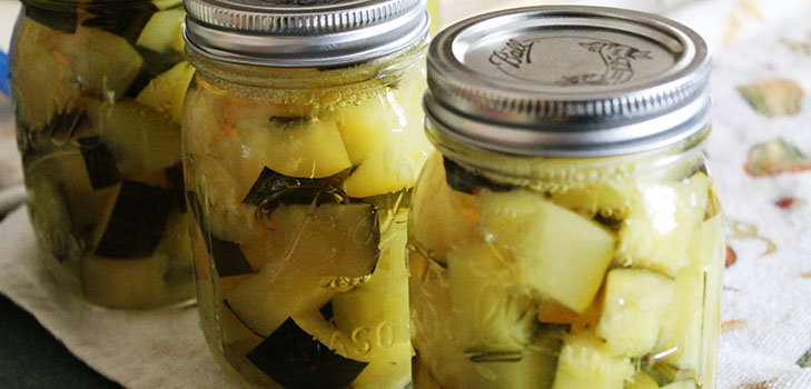 Zucchine come funghi: ricette di spazi vuoti per l'inverno con foto a turni