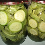 Zucchine sott'aceto con aglio