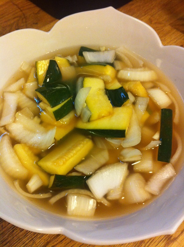 Zucchine piccanti in coreano - la ricetta più deliziosa per l'inverno